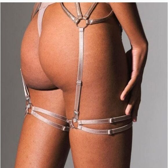 NWT SET Thistle and Spire Bronze Garter Belt w adjustable Garter M - Picture 10 of 10